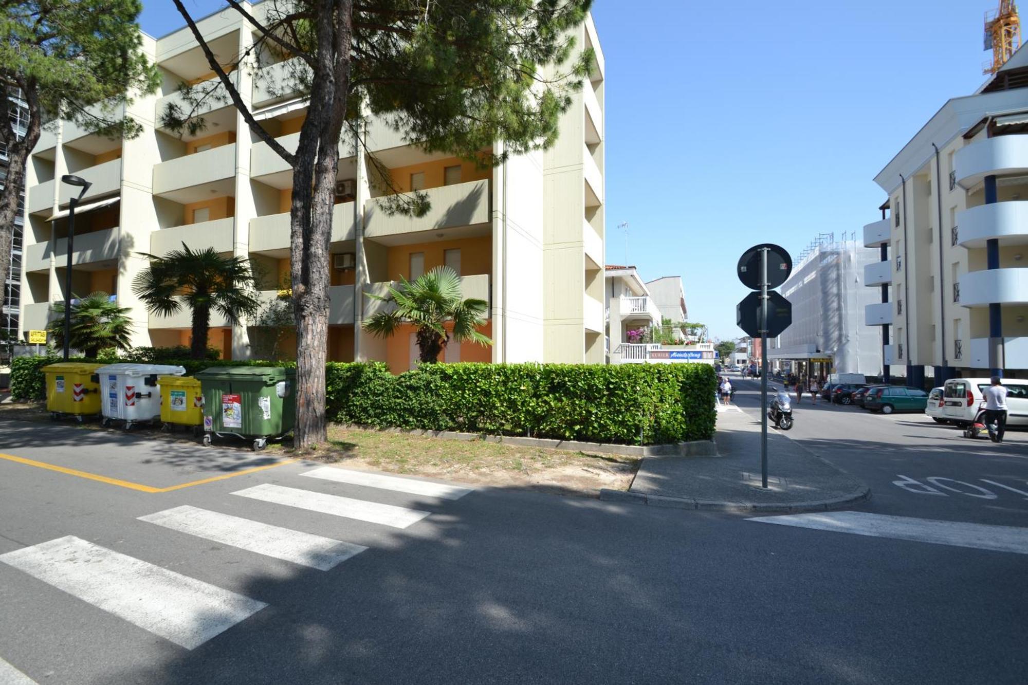 Cinzia Apartment Bibione Bagian luar foto