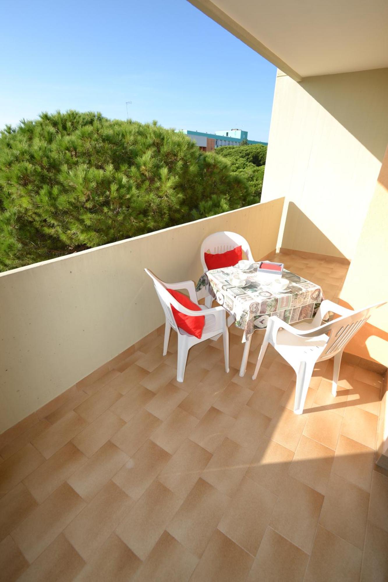 Cinzia Apartment Bibione Bagian luar foto