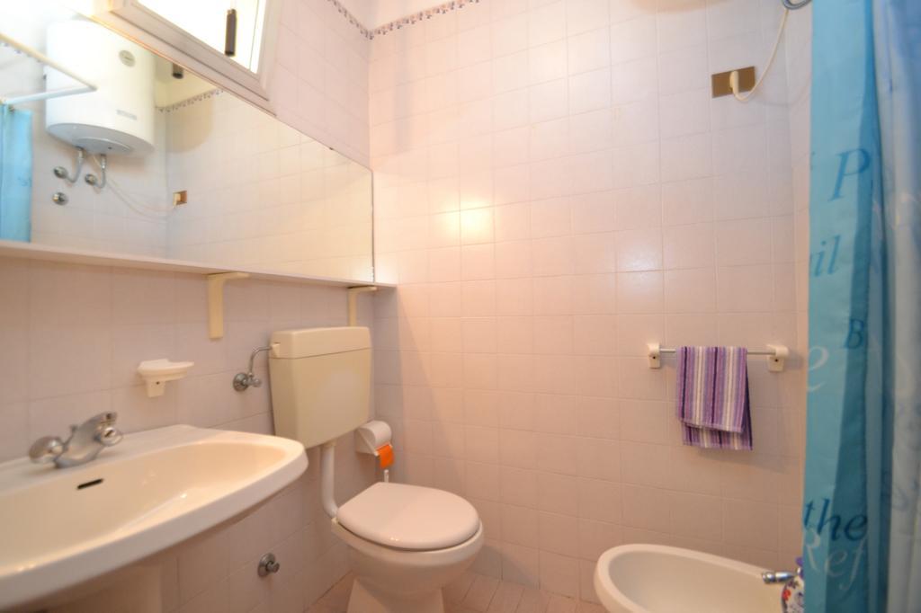 Cinzia Apartment Bibione Bagian luar foto